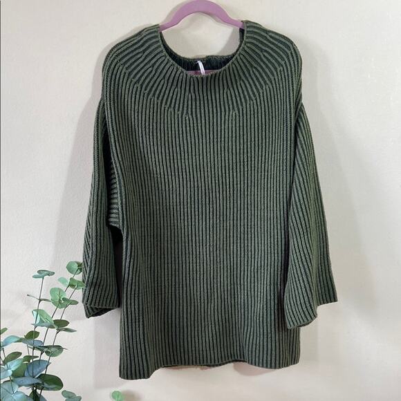 New Free People Boat Neck Olive Green Long Sleeve Knit Tunic Sweater Medium - Picture 2 of 6